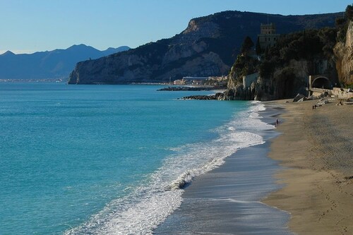 Maison de vacances dans un village avec piscine