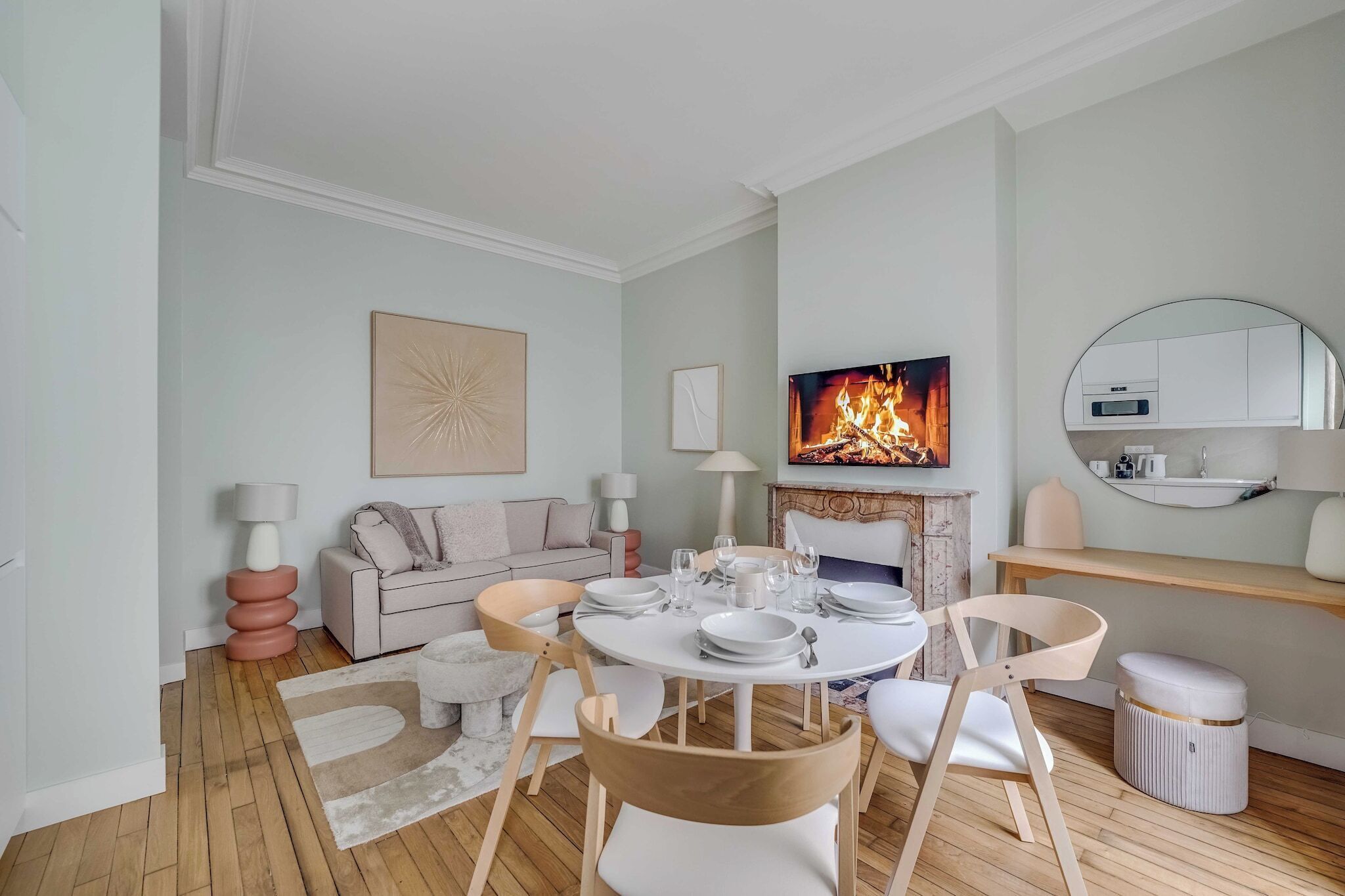 Smart TV, fireplace, offices