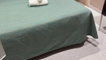 Double or Twin Room, Shared Bathroom