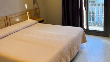 Double or Twin Room, Private Bathroom | Free WiFi, bed sheets