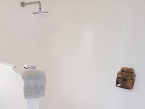 Standard Villa, Balcony, Sea View | Bathroom - St James Beachfront Villa (Cape Town)