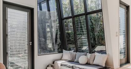 Stylish home away from home in St Kilda Melbourne