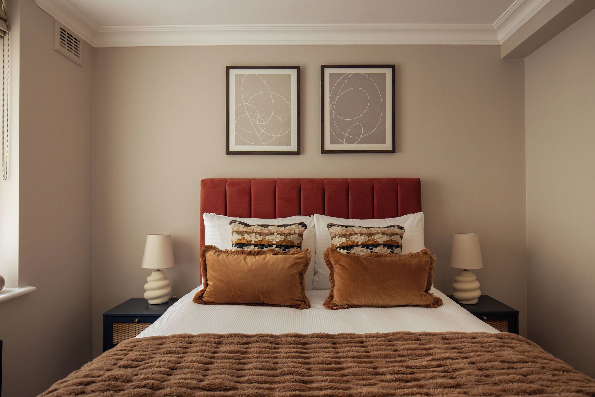 Appartement Deluxe, 2 chambres | Rideaux d’obscurcissement, fer et planche à repasser