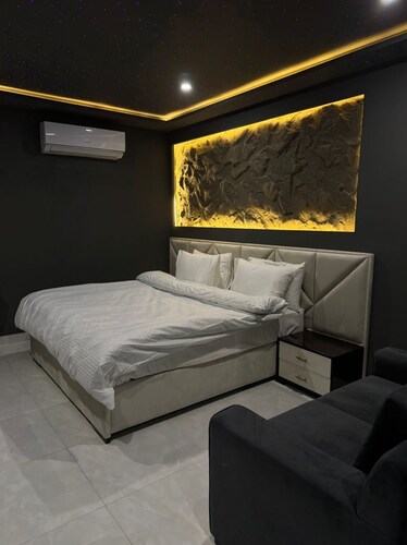 Luxor Apartments & Suites - Parkhouse