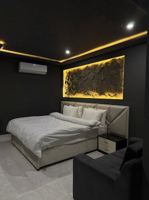 Meja kerja dan Wi-Fi gratis