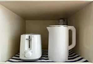 Coffee and/or coffee maker - Hello Studio / Seoul STN 3mins / clean&cozy (seoul)