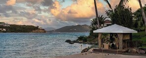 Property grounds - Ritz-Carlton Club® / 2 Bed Lux Suite (East End)