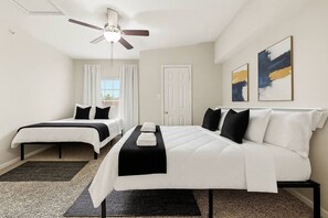 2 sovrum, skrivbord, wi-fi och sängkläder