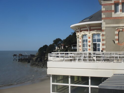 Toi et Moi Guest Room – Private Terrace with Sea View