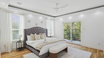 9 bedrooms, iron/ironing board, WiFi, bed sheets