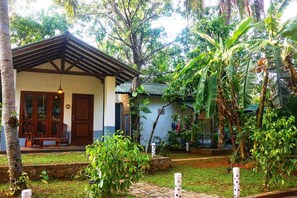 Exterior - Danu Resort (Inamaluwa)