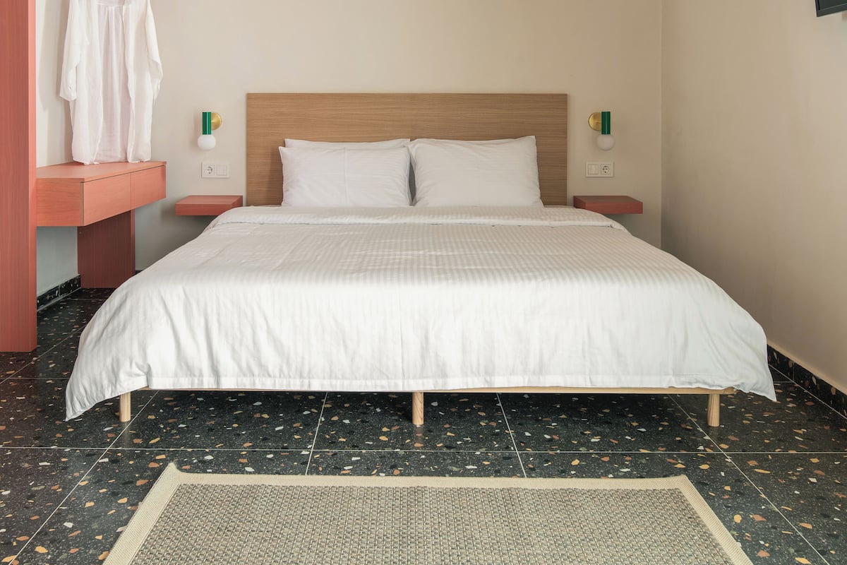 Suite, Balcony, City View | In-room safe, blackout drapes, soundproofing, iron/ironing board