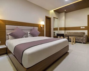 Room - Hotel Blue Orchid (Udaipur)