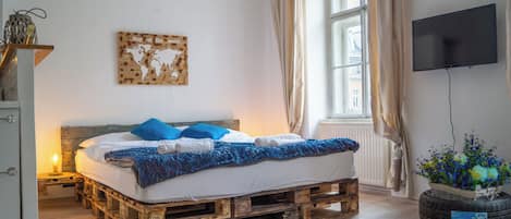 ベーシック アパートメント | アイロン / アイロン台、WiFi (無料)