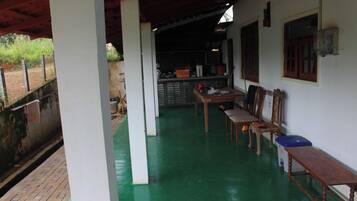 Bungalow | Buiten dineren