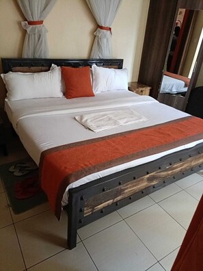 Comfort Studio, City View - Heritage plaza accomodation (Nairobi)