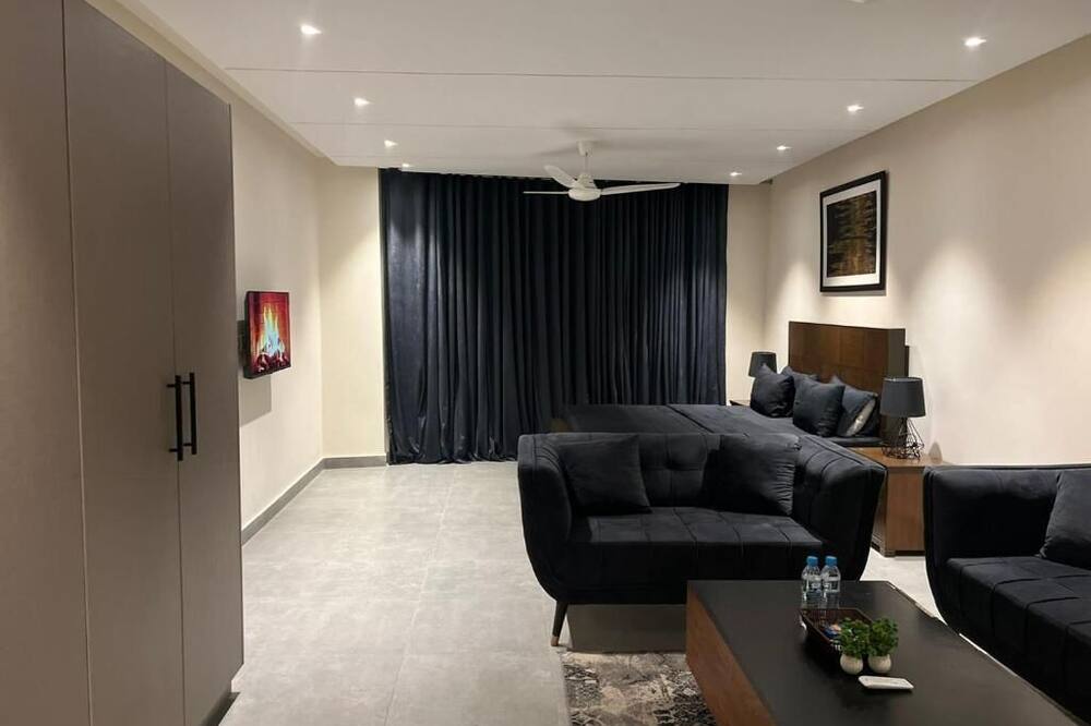 Luxor Apartments & Suites - Indigo