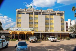 Exterior - Hotel Redcliff (Kwekwe)
