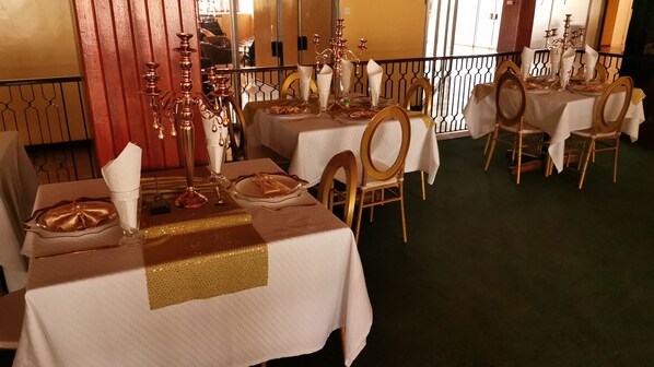 Dining - Hotel Redcliff (Kwekwe)