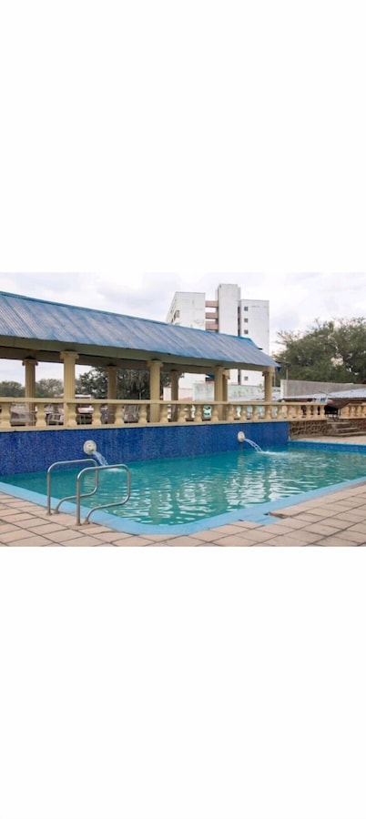 Hotel Redcliff