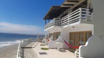 Quadruple Room, Sea View | Beach