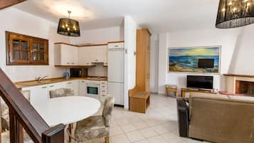 Family Duplex, Sea View | Interior