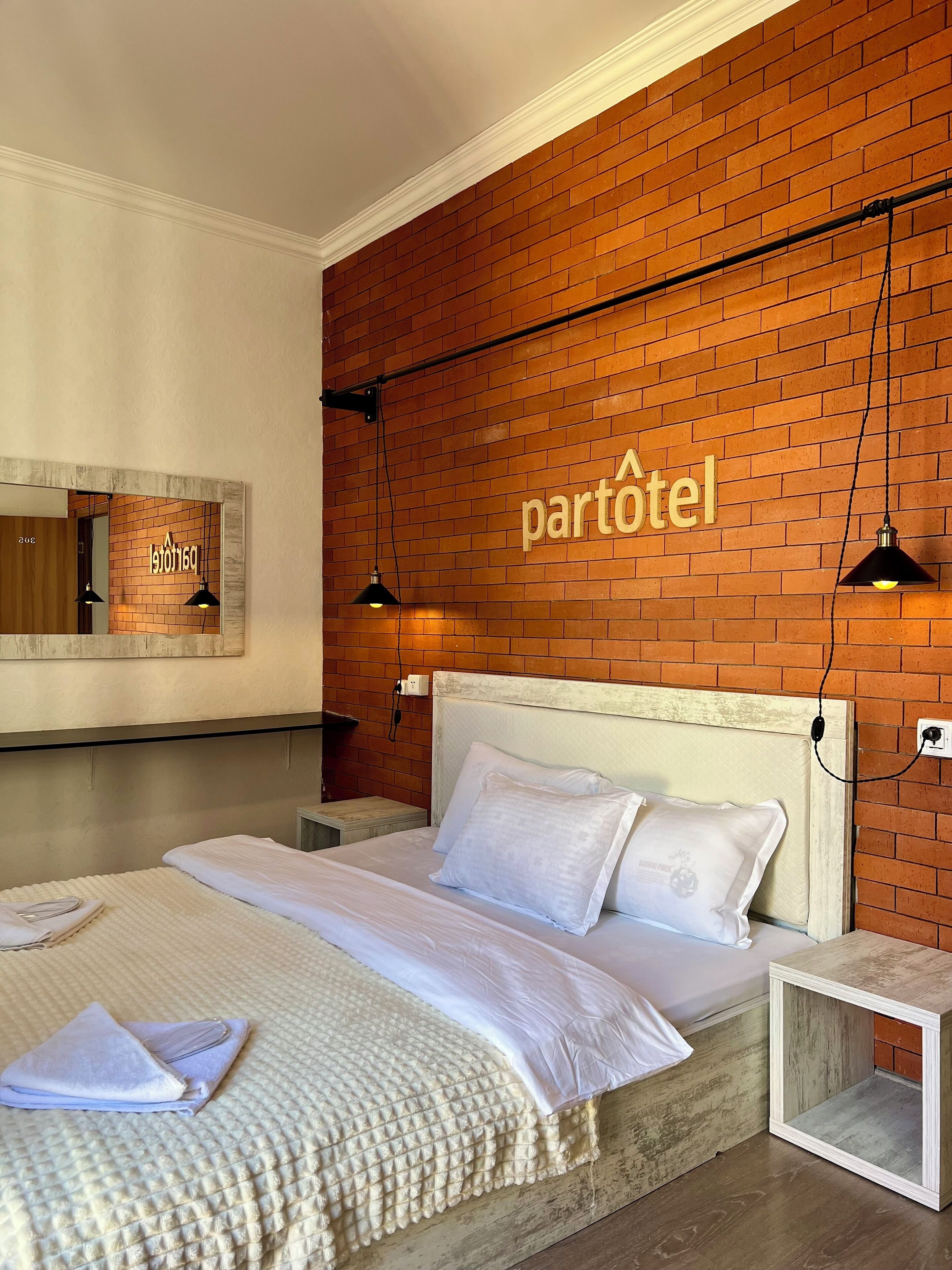 Habitación Confort doble | Wifi gratis y ropa de cama