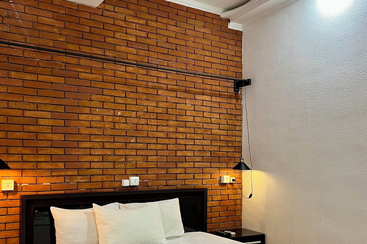 Habitación Confort doble | Wifi gratis y ropa de cama