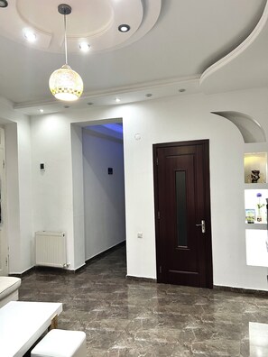 Appartement Confort, balcon | Intérieur