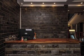 Lobby - Guanlanshe Inn (Dali)