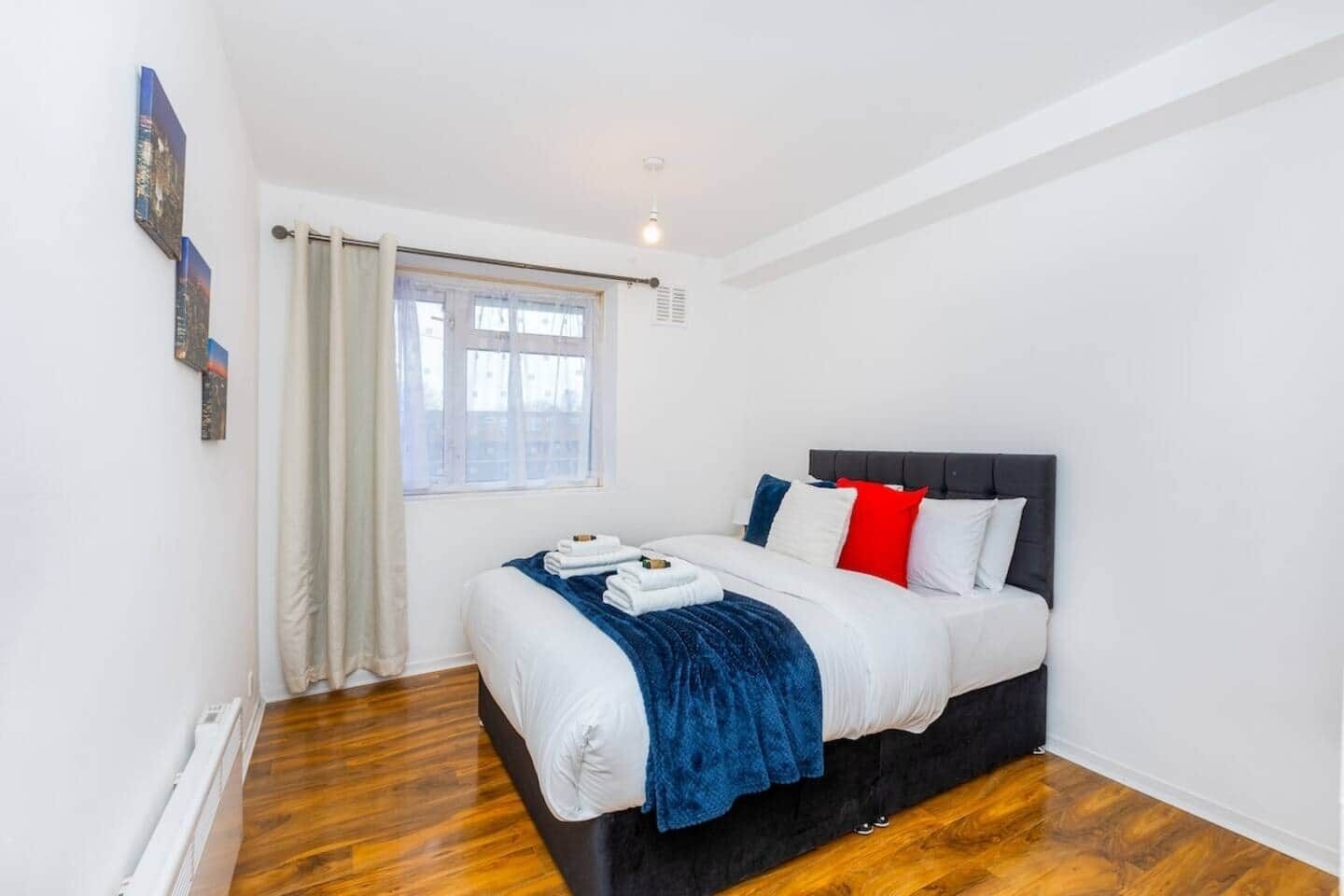 3 bedrooms, iron/ironing board, free WiFi, bed sheets