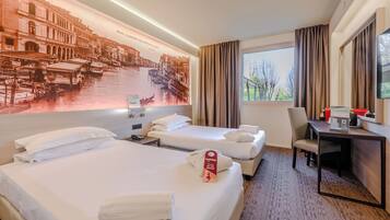 Double or Twin Room | Minibar, in-room safe, free WiFi, bed sheets