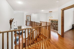 Interior - The Maple Lodge at Camelback is a modern, three-level mountain retreat located in the highly desirable Northridge community, just 5 minutes from Camelback Mountain and 2 minutes from Aquatopia Indoor Waterpark. Under two hours from Manhattan. (Tannersville)