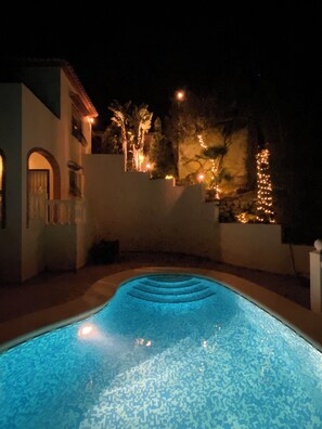 Outdoor pool - Detached villa, 3 bedrooms, with privacy, private pool and stunning views (VC)