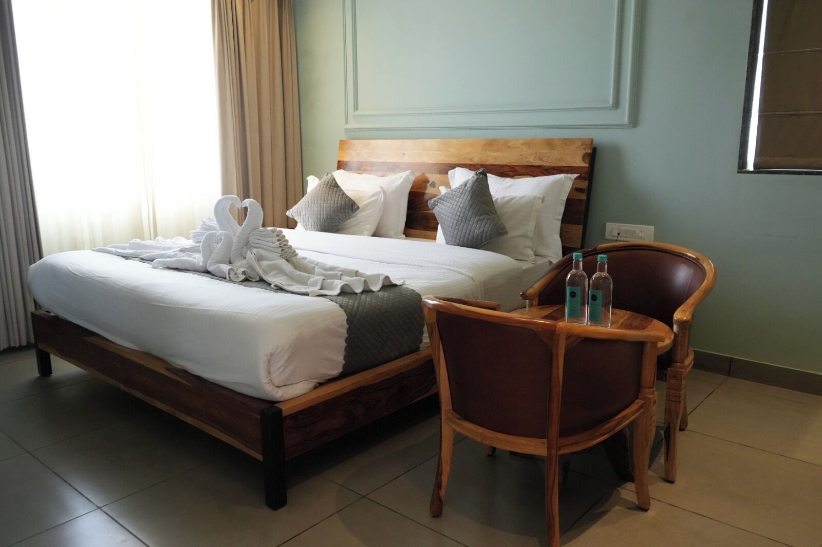 Deluxe Room, Hill View | Laptop workspace, iron/ironing board, free WiFi