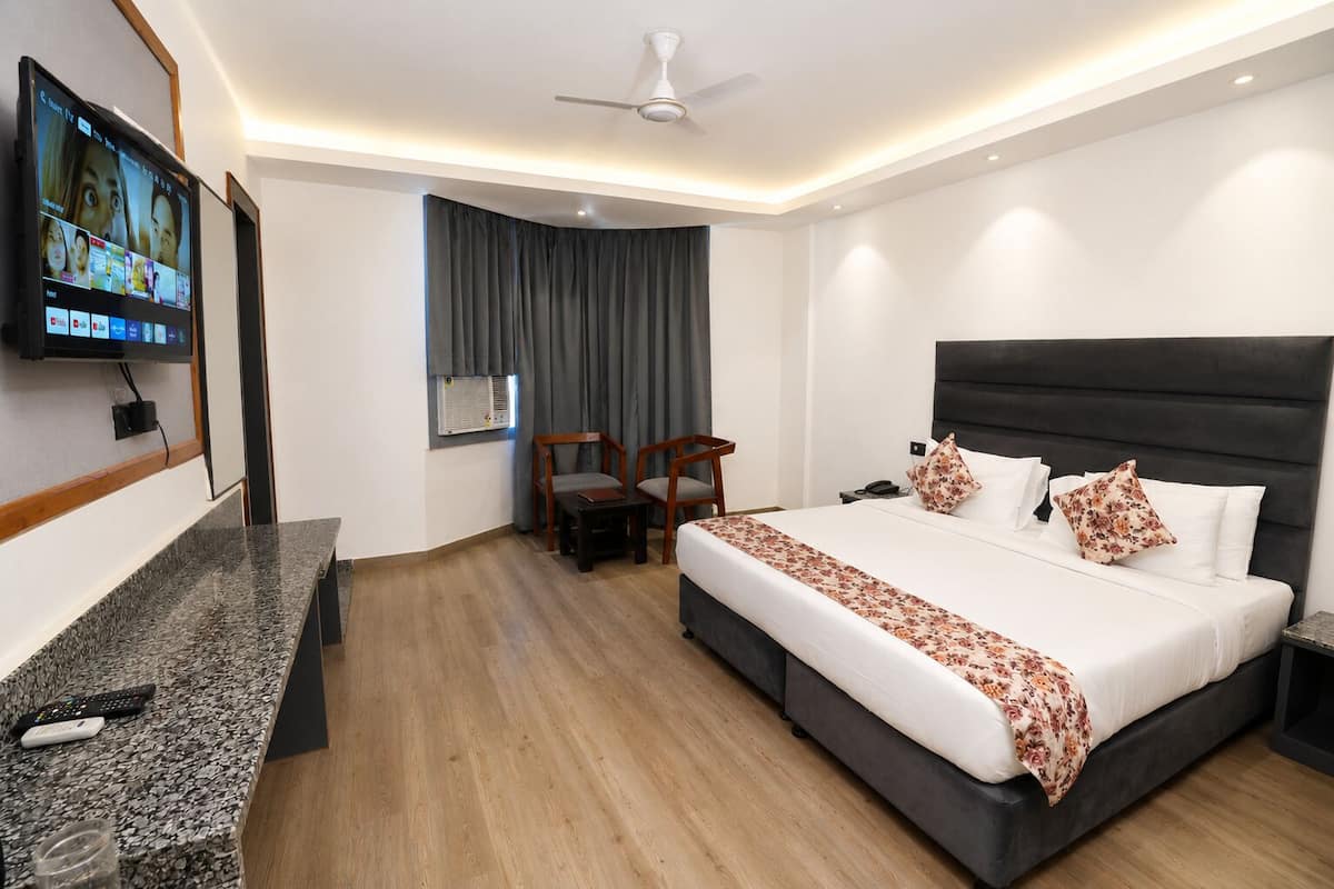 Deluxe Double Room | Free WiFi