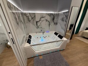 ห้องดีลักซ์ดับเบิล, วิวเมือง | ภายใน