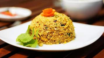 Alimentação e bebidas