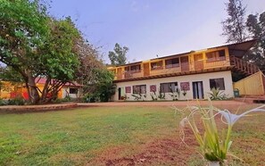 บริเวณภายนอก