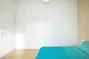 Iron/ironing board, WiFi, bed sheets - Sunset View House with Sea View, Wi-Fi and Air Conditioning (Sant'Agnello)