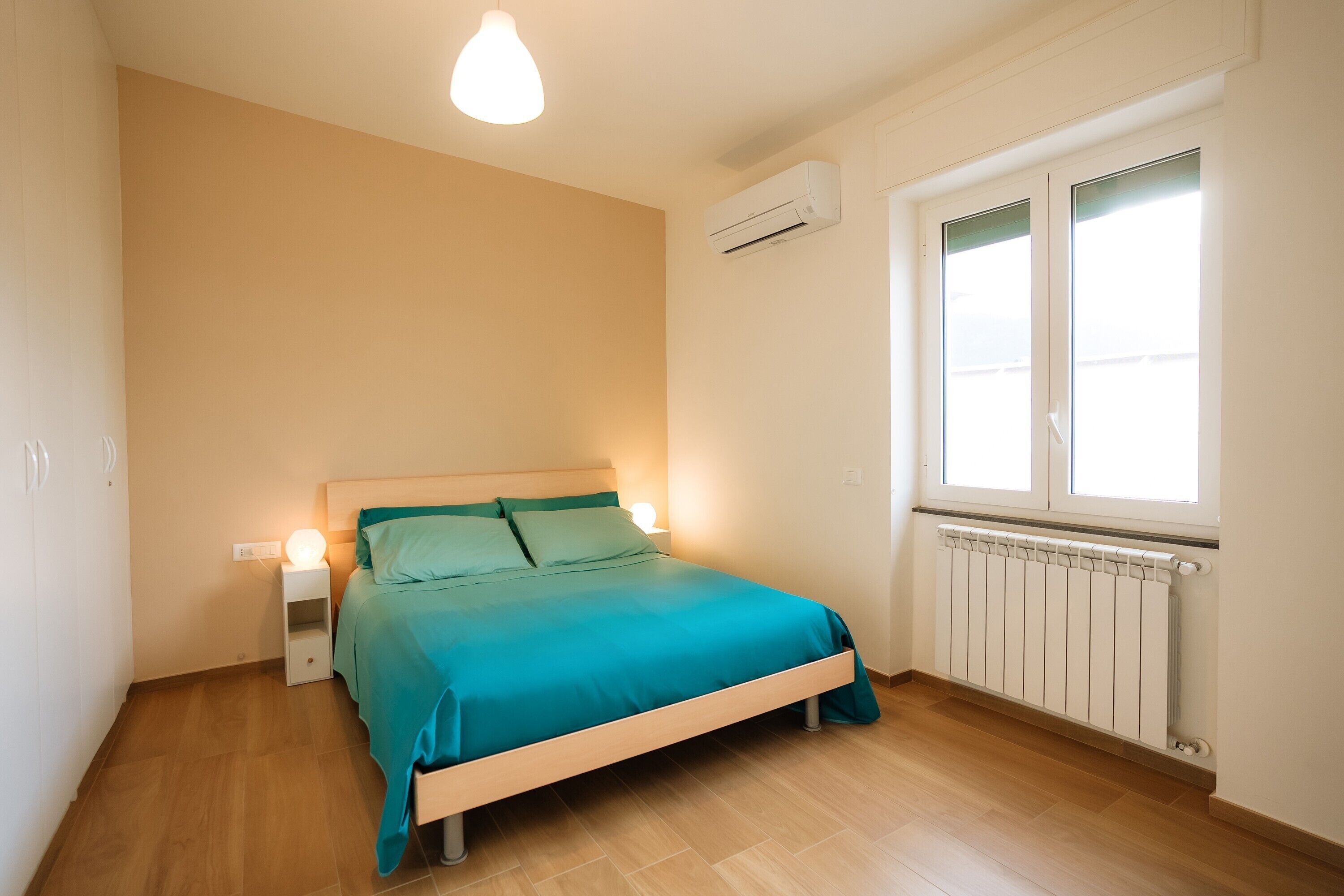 アイロン / アイロン台、WiFi、  ベッドシーツ