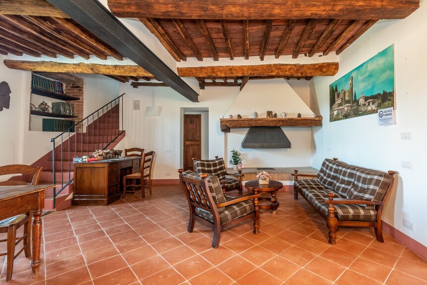 Room 'Corbezzolo' Agriturismo La Taverna Di Celsa With Shared Pool - Monteriggioni