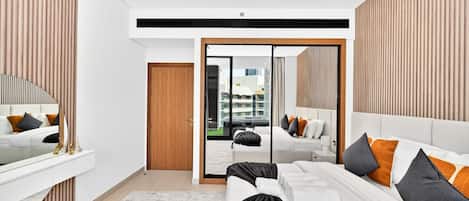 Tabla de planchar con plancha y wifi