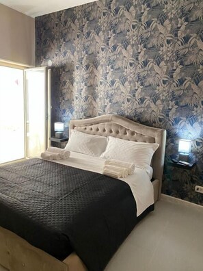 Chambre Confort double | Système d’insonorisation, accès au Wi-Fi (inclus)