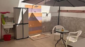 Tempat makan outdoor