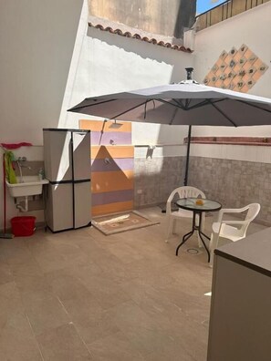 Outdoor dining - Melody rooms (Siracusa)