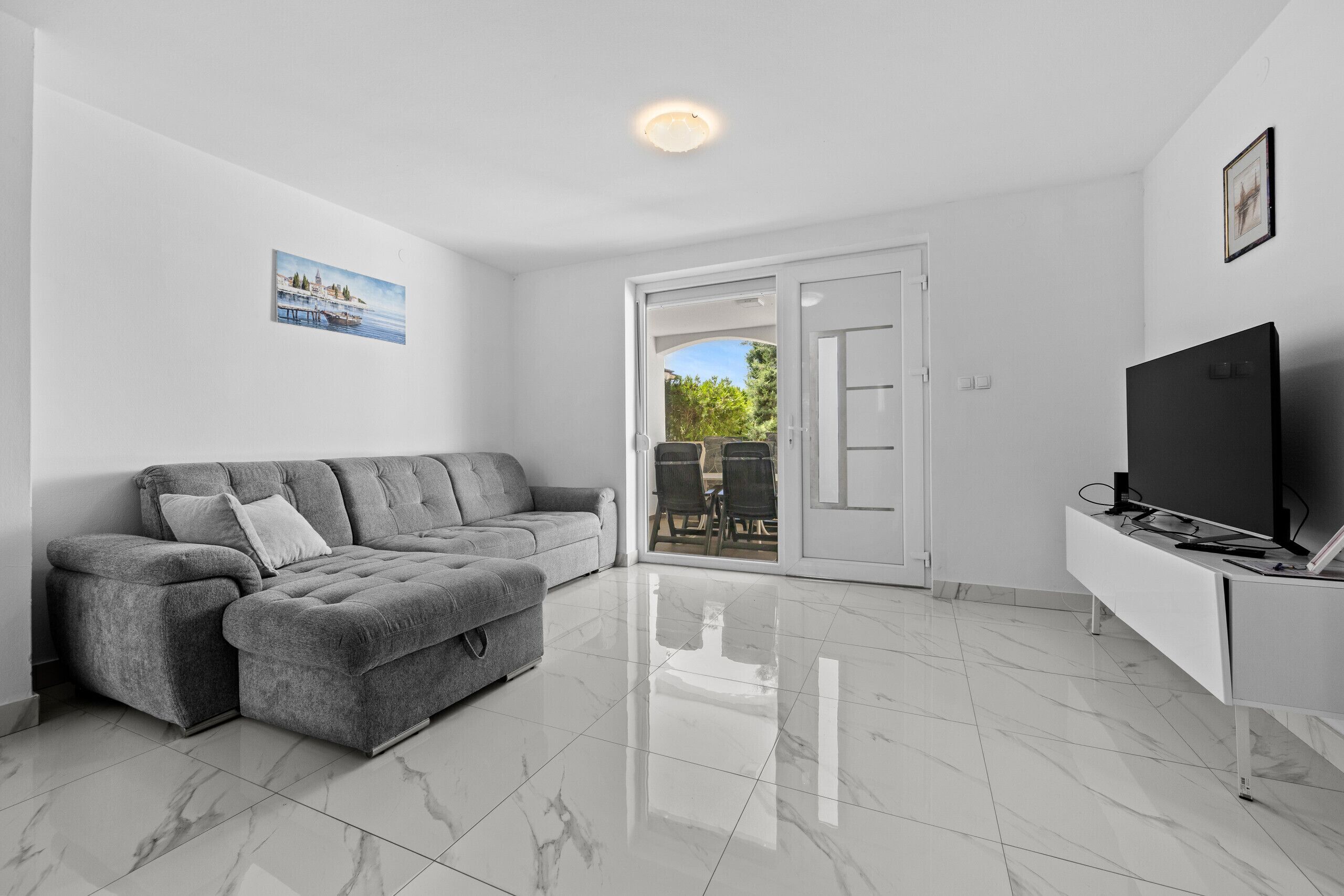 Apartment Susanne 1 With Shared Pool Near Porec - Poreč