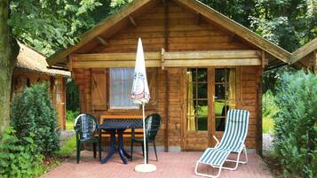 Rumah | Tempat makan outdoor