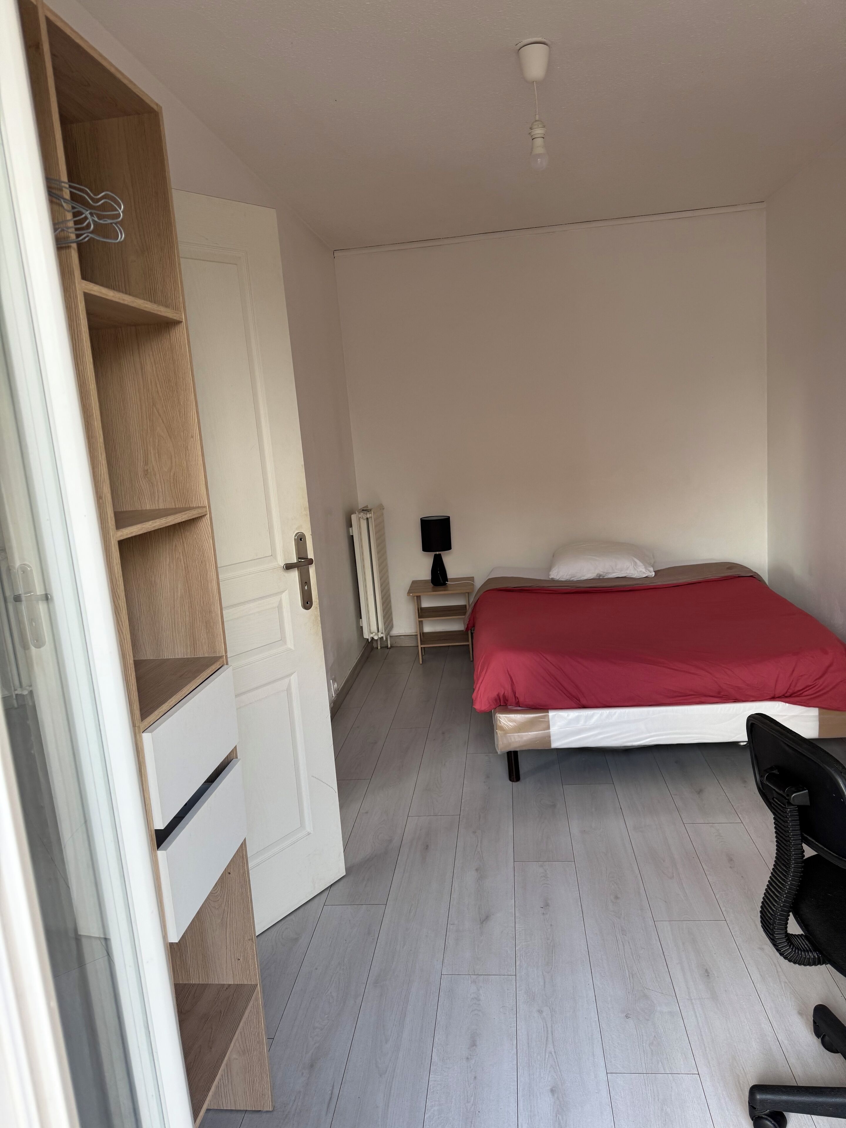 熨斗/熨衣板、WiFi、床单