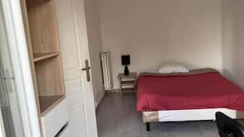 Strykejern/-brett, wi-fi og sengetøy